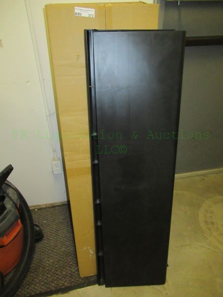lot 373 image: Display rack plastic shelves, 3 boxes, 4 per box