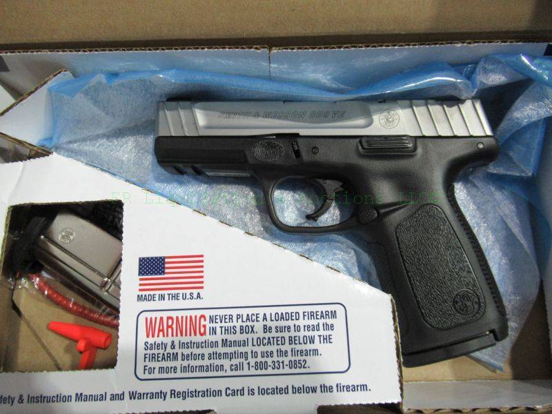 lot 901 image: NEW in box Smith & Wesson SD9 VE 9mm automatic pistol