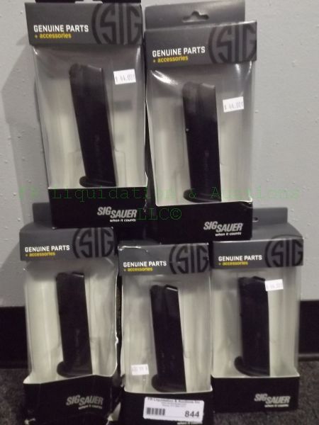 lot 844 image: NEW in box Sig Sauer pistol magazines