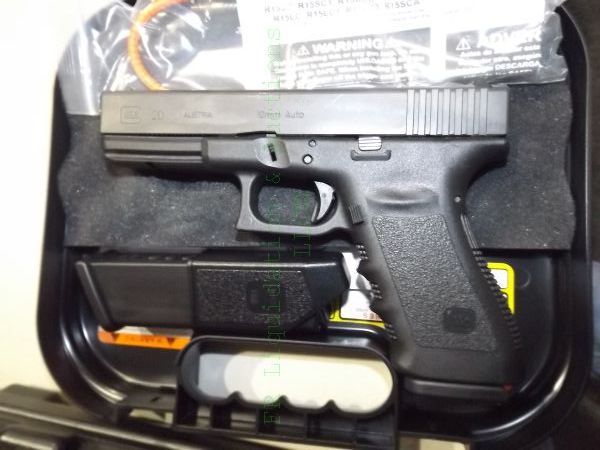 lot 858 image: NEW in box Glock 20 10mm automatic pistol with accessories