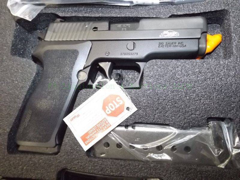 lot 866 image: NEW in box Sig Sauer P220 SAS .45 ACP automatic pistol with accessories
