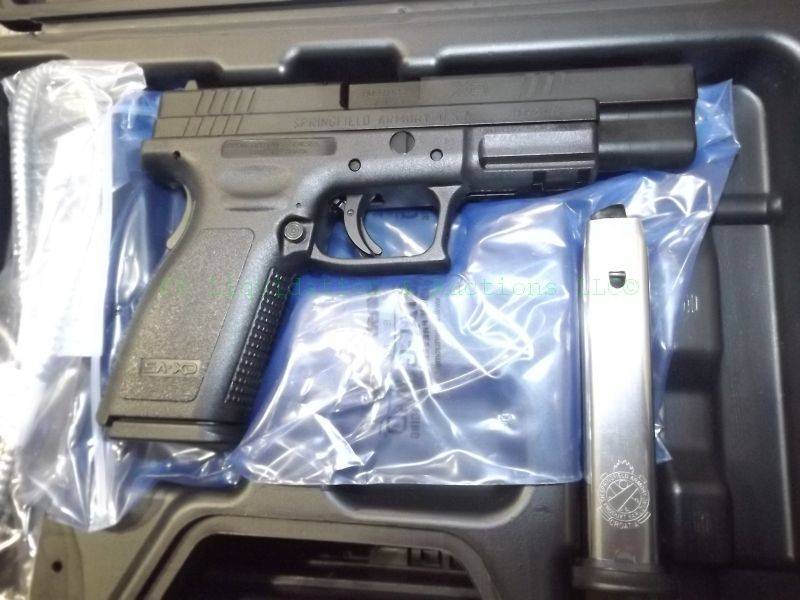 lot 868 image: NEW in box Springfield Armory XD 9mm automatic pistol with accessories