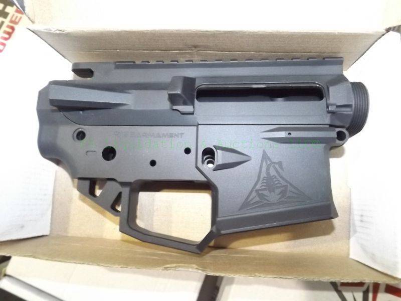 lot 880 image: NEW Rise armament AR15 lower & upper receiver