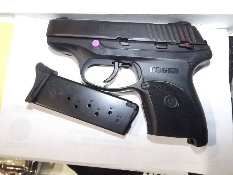 lot 896 image: Ruger LC9 automatic pistol, NO BARREL WORKING CONDITION UNKNOWN