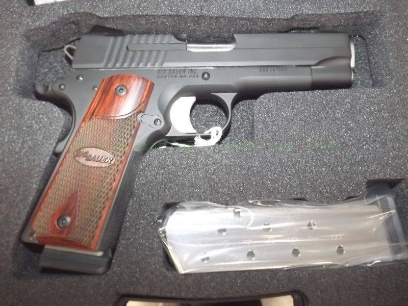 lot 178 image: NEW in box Sig Sauer model 1911 .45 ACP handgun with carry case