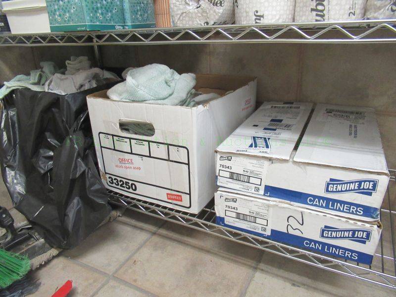 lot 386 image: Genuine Joe can liners and assorted cleaning rags