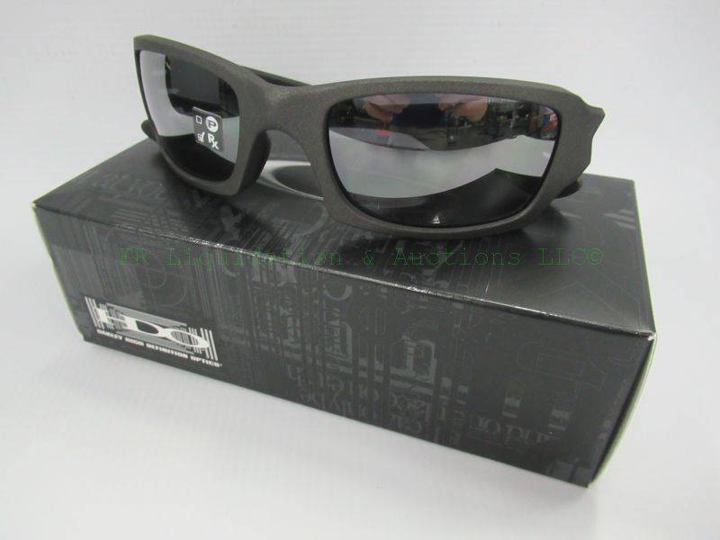 lot 451 image: NEW in box, genuine Oakley sunglasses