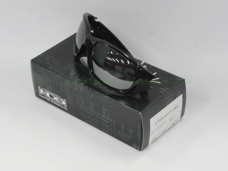 lot 458 image: NEW in box, genuine Oakley sunglasses
