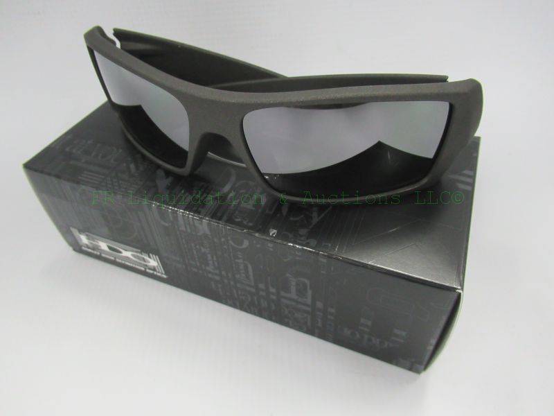 lot 464 image: NEW in box, genuine Oakley sunglasses