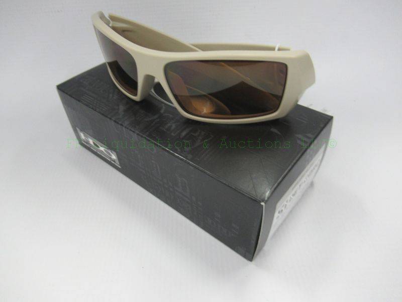 lot 468 image: NEW in box, genuine Oakley sunglasses