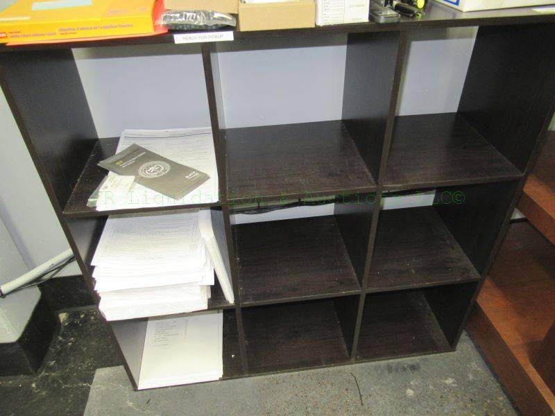 lot 488 image: Laminate display shelves, Contents not included, 36 x 36 x 12