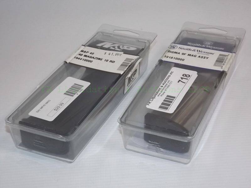 lot 718 image: NEW Smith & Wesson .40 S&W and Sigma 9F pistol magazines