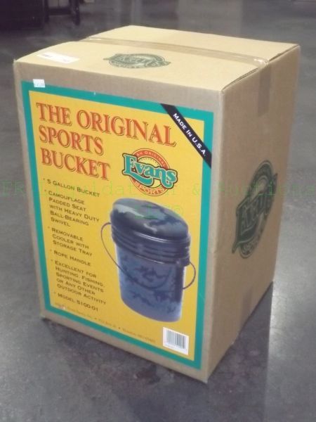 lot 743 image: Evans Sports 5100-01 Original Sports Bucket