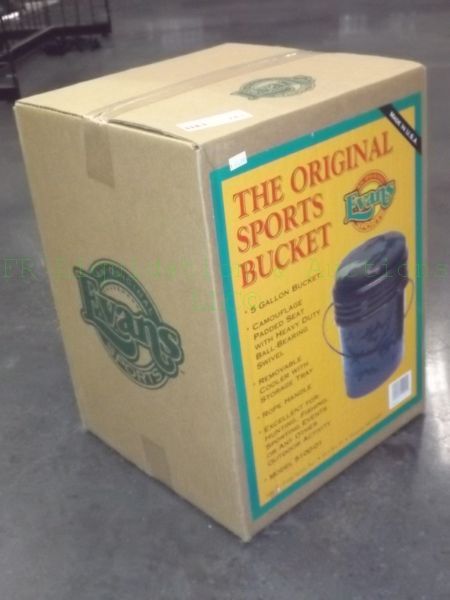 lot 745 image: Evans Sports 5100-01 Original Sports Bucket