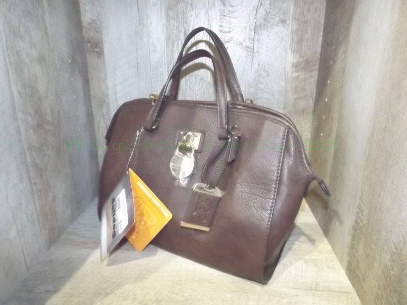 lot 817 image: NEW Bulldog cases leather concealed pistol holster purse