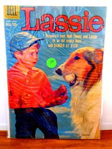 lot 9 image: LASSIE # 45 GREAT DOG AND TIMMY WITH BASEBALL PHOTO COVER - 1959 DELL $$$