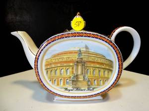 lot 58 image: $$$ VINTAGE JAMES SADLER LANDMARKS ROYAL ALBERT HALL Oval Teapot  Lid