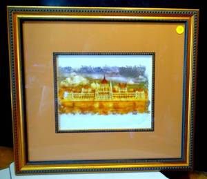 lot 73 image: BEAUTIFUL HUNGARIAN PARLIMENT PRINT SIGNED - UNKNOWN ARTIST. PROFESSIONALLY FRAMED AND MATTED UNDER GLASS