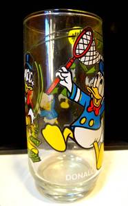 lot 44 image: 1970s Vintage Disney Pepsi Collector Series Glass - Donald Duck Uncle Scrooge $$