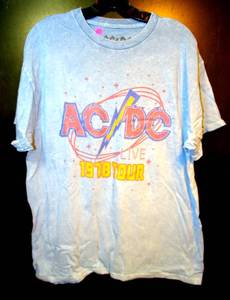 lot 150 image: AUTHENTIC ACDC CONCERT TOUR T-SHIRT - SIZE LARGE