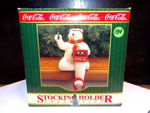 lot 134 image: $$$ VINTAGE Coca-Cola Stocking Holder Collection 1999 Polar Bear W Shades Holiday Festivies