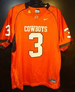 lot 137 image: OKLAHOMA STATE UNIVERSITY YOUTH XL FOOTBALL JERSEY #3