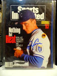 lot 206 image: AUTHENTIC HAND SIGNED AUTOGRAPH - DAVID CONE SIGNED SPORTS ILLUSTRATED