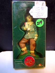 lot 219 image: Kurt S Adler The Wizard Of Oz Scarecrow Christmas Ornament Vintage 1999