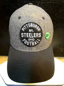 lot 221 image: NEW ERA PITTSBURGH STEELERS 39THIRTY LARGEXL FITTED BALL CAP