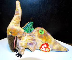 lot 250 image: Ty Beanie Baby - SWOOP the Pterodactyl Dinosaur 6 wTags