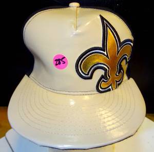 lot 285 image: LEATHER NEW ERA NEW ORLEANS SAINTS BALL CAP