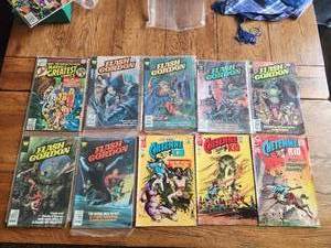 lot 23 image: Selection of 10 vintage comics - Flash Gordon, Cheyenne Kid - Charlton, DC