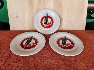 lot 115 image: Selection of 3 vintage Coca Cola - Coke plates by Gibson
