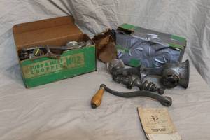 lot 59 image: swing-a-part food choppers