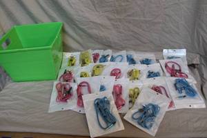 lot 67 image: lot of zipper headphones