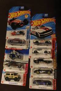 lot 88 image: 10-Hot Wheels