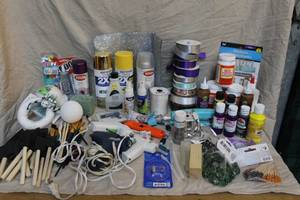 lot 156 image: mixed lot of craft items