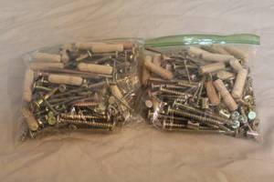 lot 183 image: 2 bags of screws and dowels