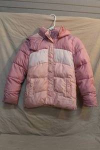 lot 198 image: CB SPORTS 78 Little girls coat