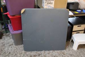 lot 206 image: Card table