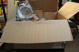 lot 230 image: 16 steamer traysstrainers