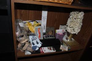 lot 313 image: Shelf full of various household items see pictures