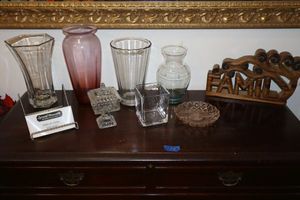 lot 12 image: Glass vases and wooden carved family sign