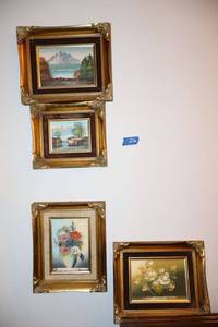 lot 26 image: Wall art small framed paintings