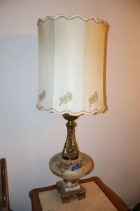 lot 21 image: Two vintage glass globe table lamps, see all photos