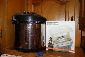 lot 66 image: Kitchen food chopper and pressure cooker