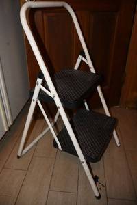 lot 77 image: Step ladder
