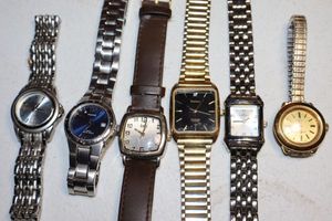 lot 160 image: Jewelry watches