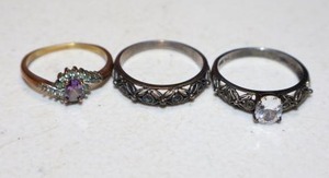 lot 161 image: Jewelry rings