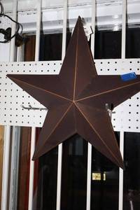lot 11 image: Metal 3D decorative stars - 5 total